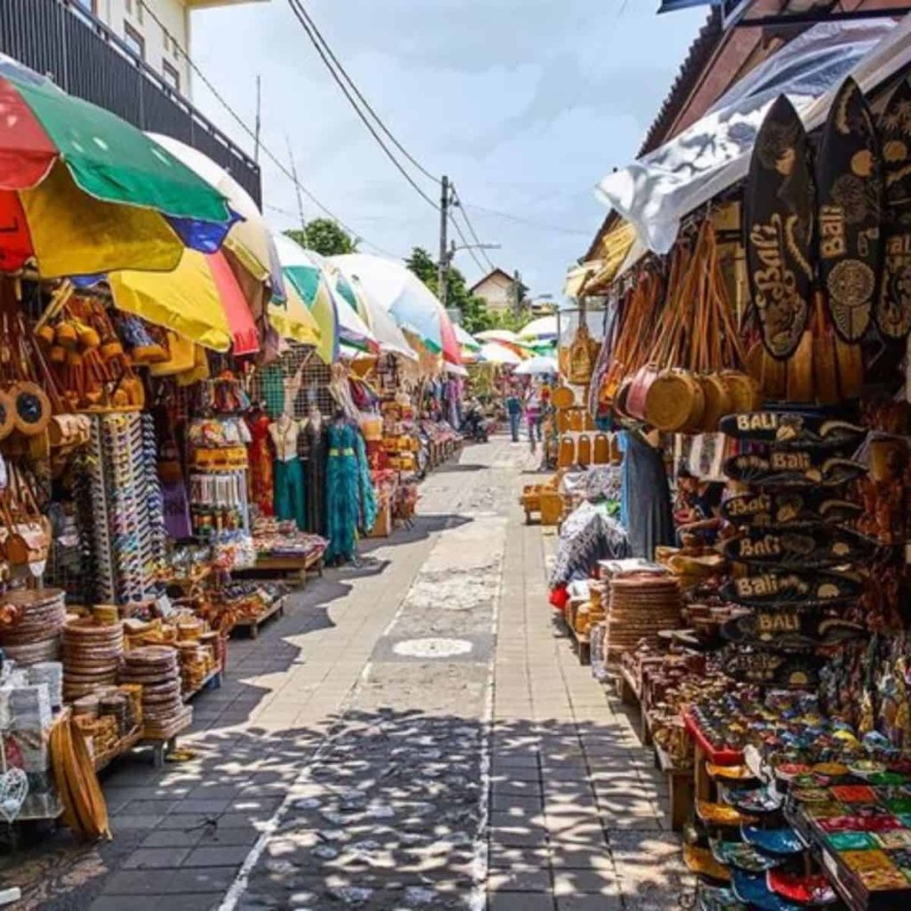 Picture of: Kuta Shopping Guide For Souvenirs, Luxury Goods and Groceries